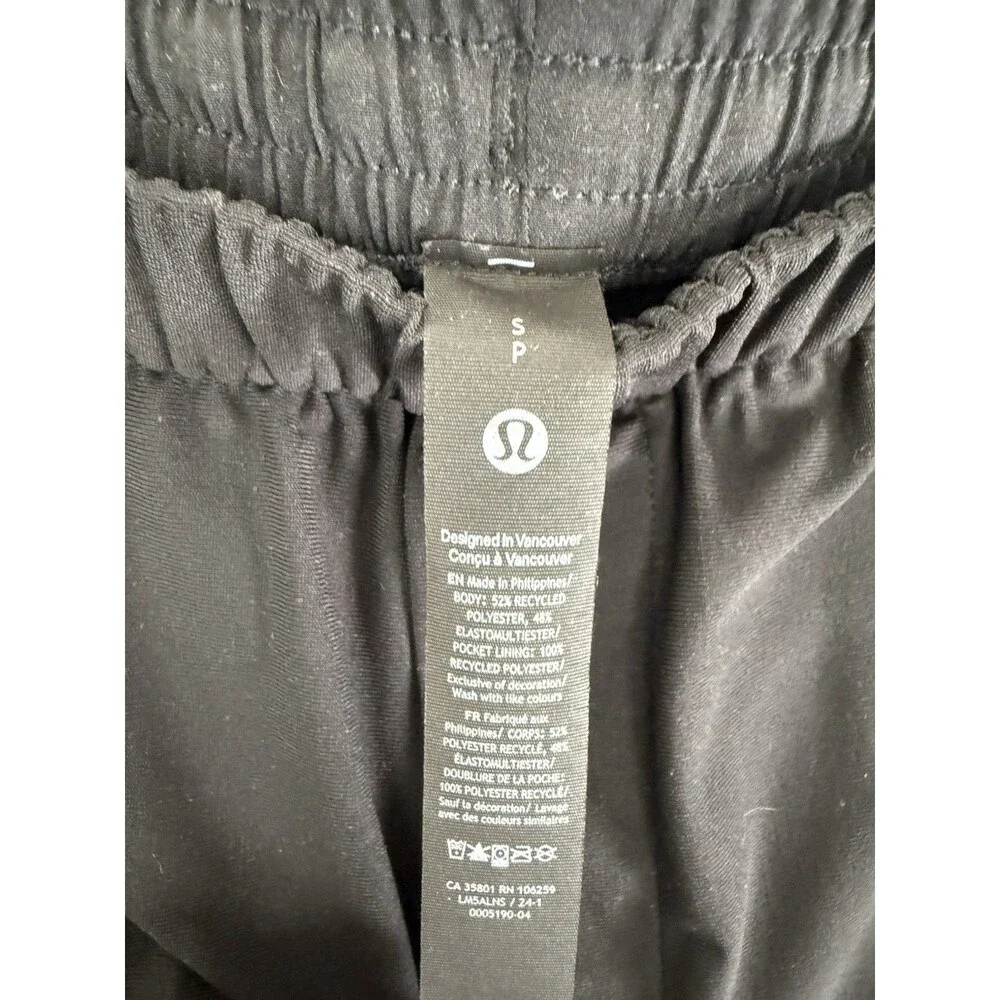 Lululemon ABC Pull On Pants Men Size S Black Elastic Waist. Hemmed In Store Crop